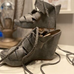 Contra Vincent Shade Wedges With Braided Rope Ties